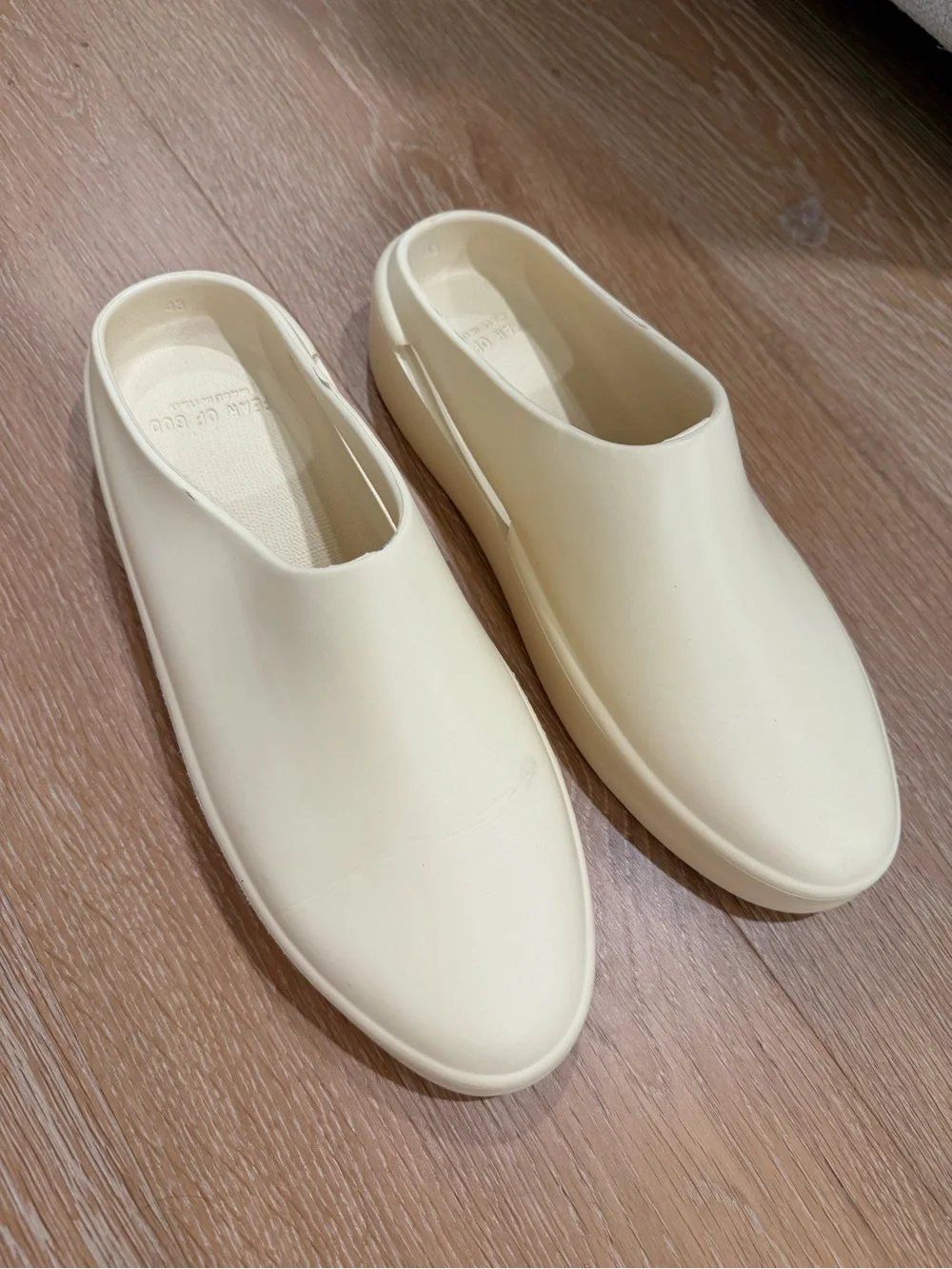 Fear of God • California Slip On